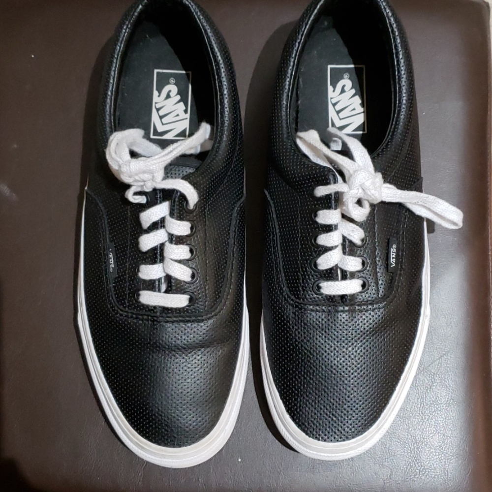 Mens genuine leather Vans sneakers.